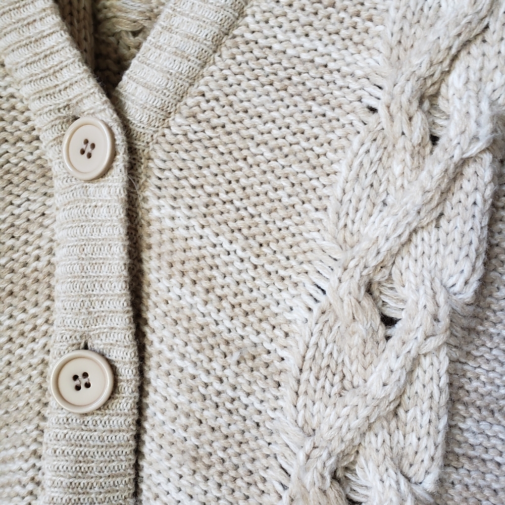 ❗SOLD❗Billabong Beige Knit Long Cardigan - Picture 5 of 8